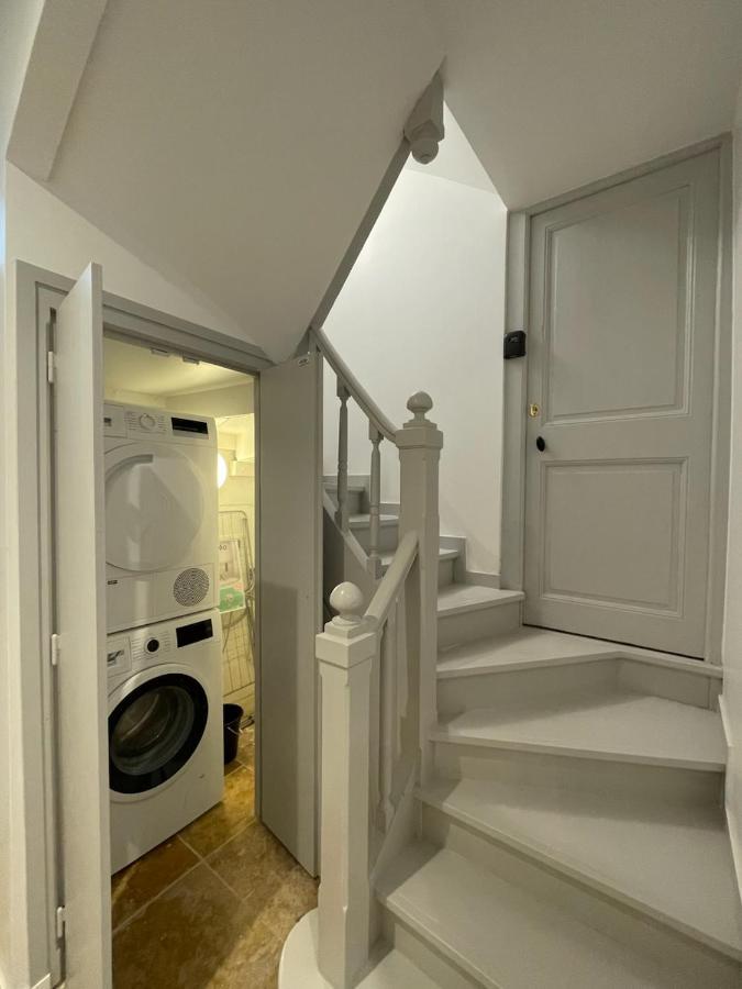 Petite Chambre Amenagee Avec Cuisine St Louis 3 La Rochelle  Exterior foto